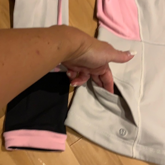 Lululemon Studio Surf Jacket Black/Gray/Pink (Dune/Black/Bleached Coral) -size 8 - Picture 12 of 15